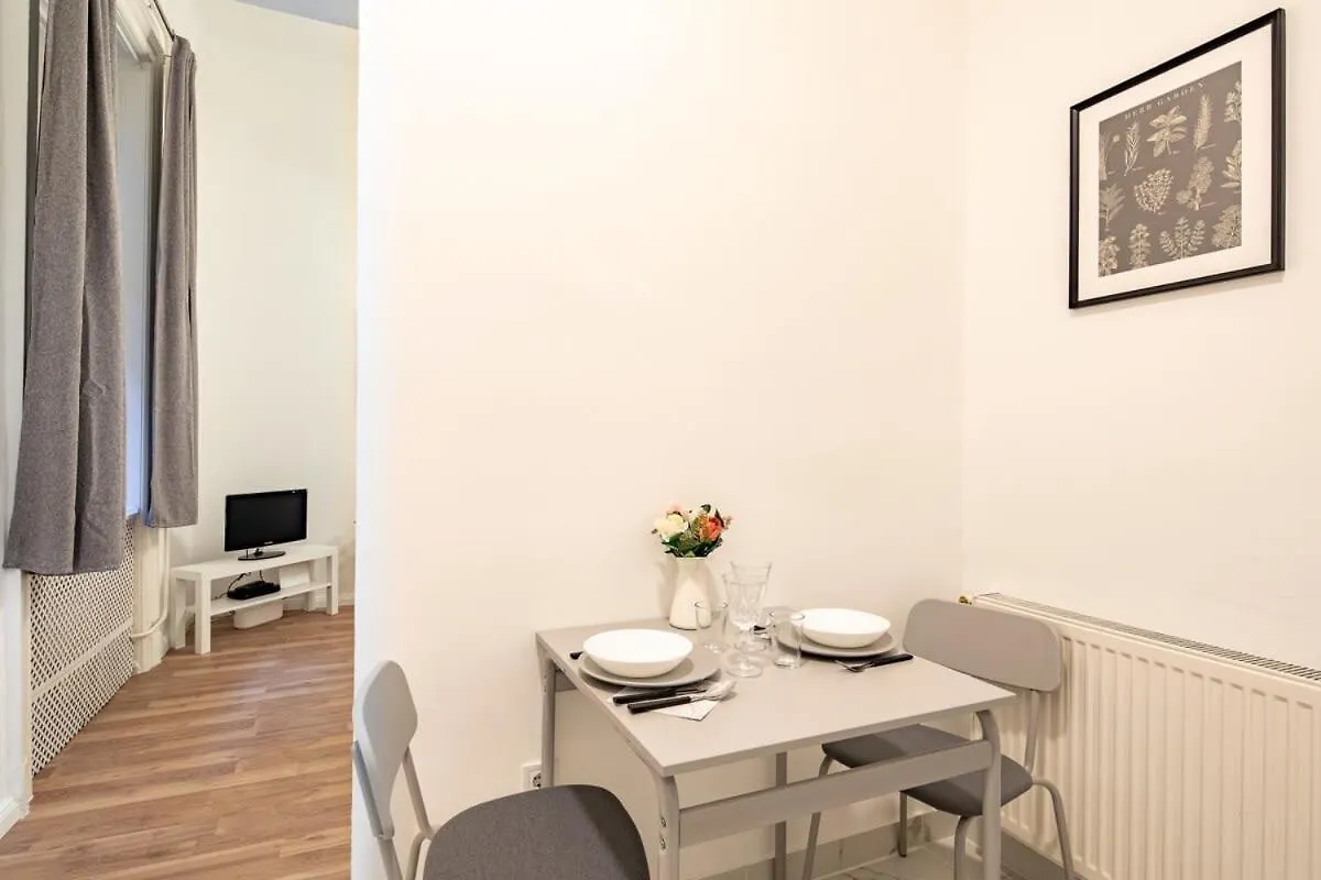 Central - Comfy - Relaxing Sleep Budapest Hungary