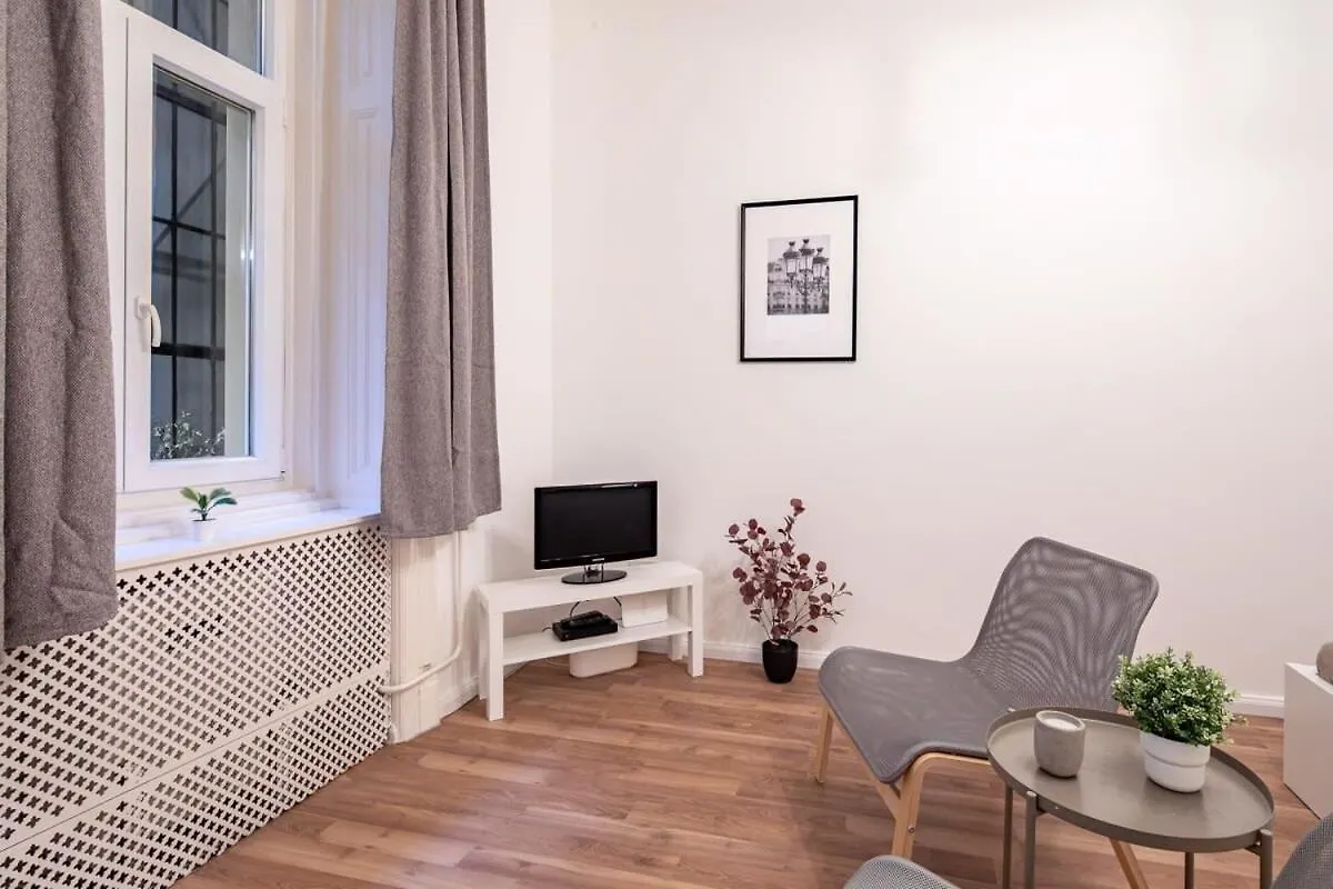 Central - Comfy - Relaxing Sleep Budapest Hungary